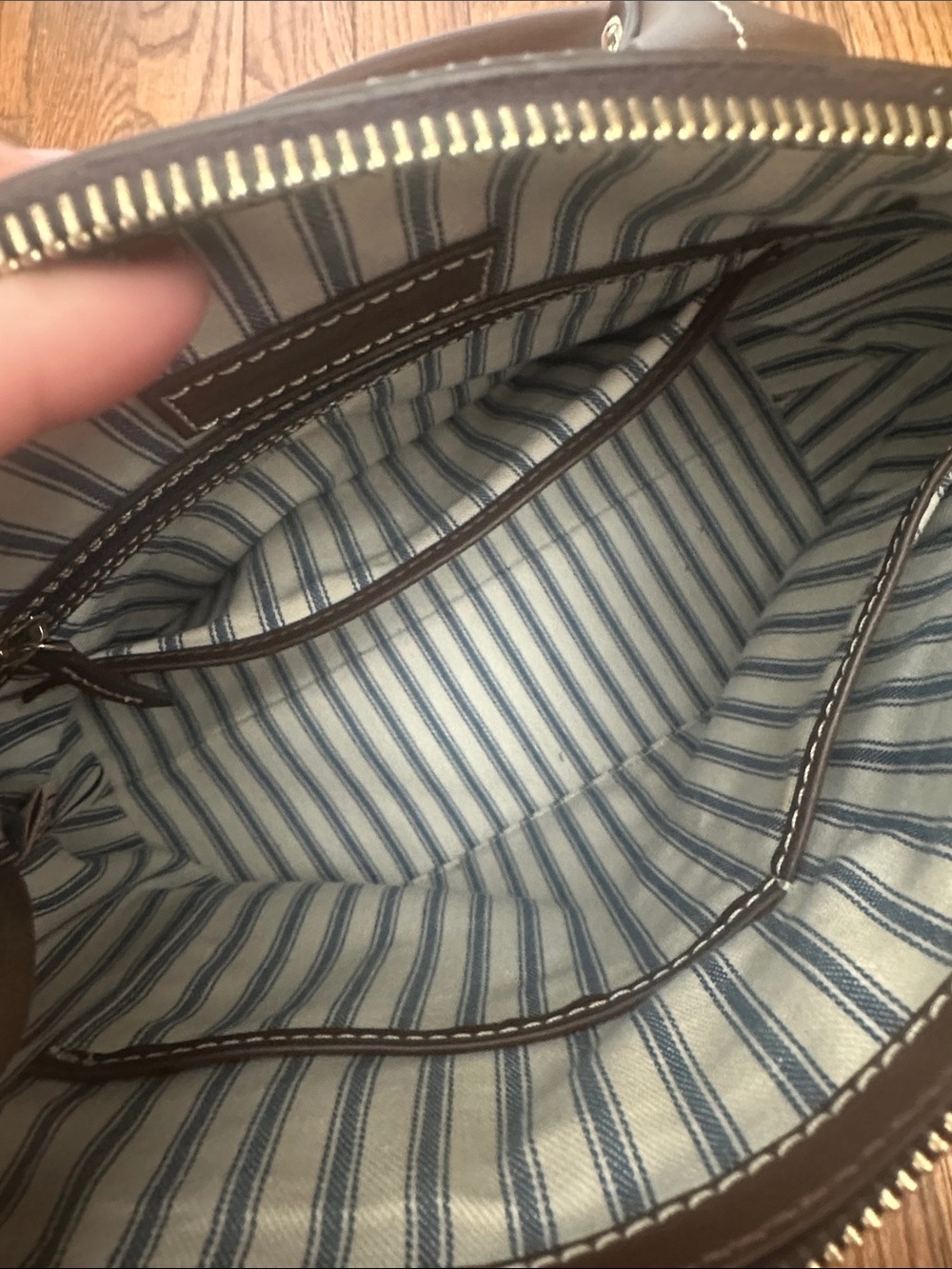 Dooney & Bourke Brown and Tan Woven Satchel With Gold Plaque - Picture 11 of 16